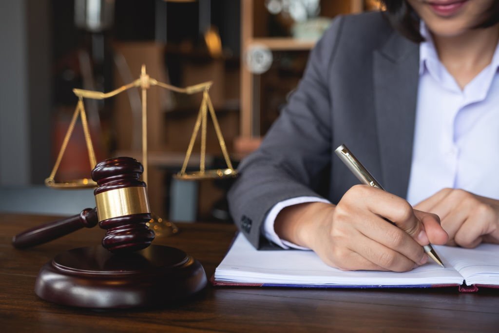 Hire Criminal Defense Attorney